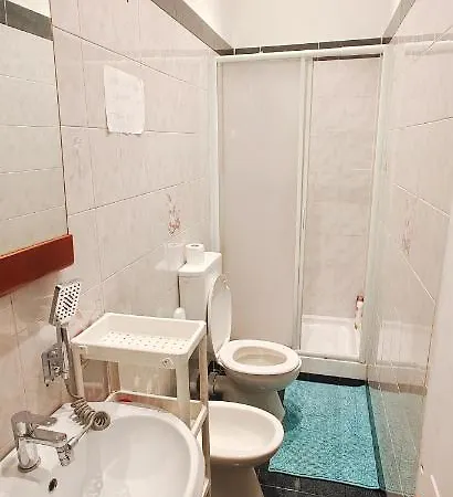 Oda ve Kahvaltı Fiera Cenova